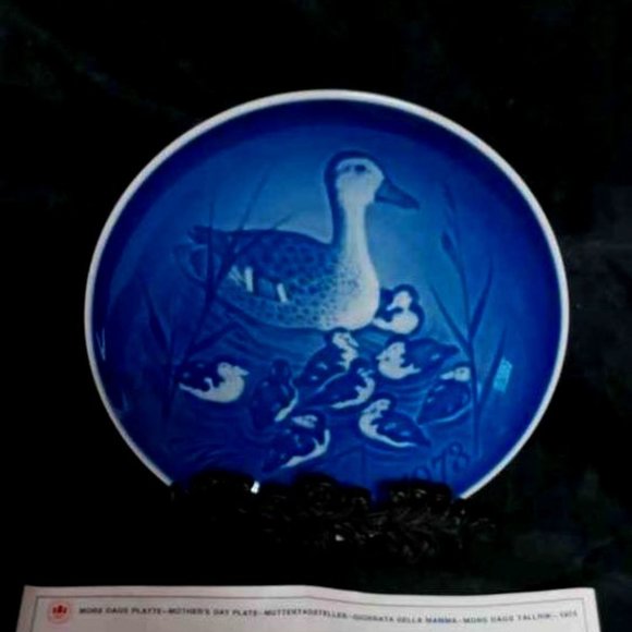 VINTAGE B&G BING & GRONDAHL COPENHAGEN PORCELAIN MOTHER'S DAY 1973. - Picture 1 of 7